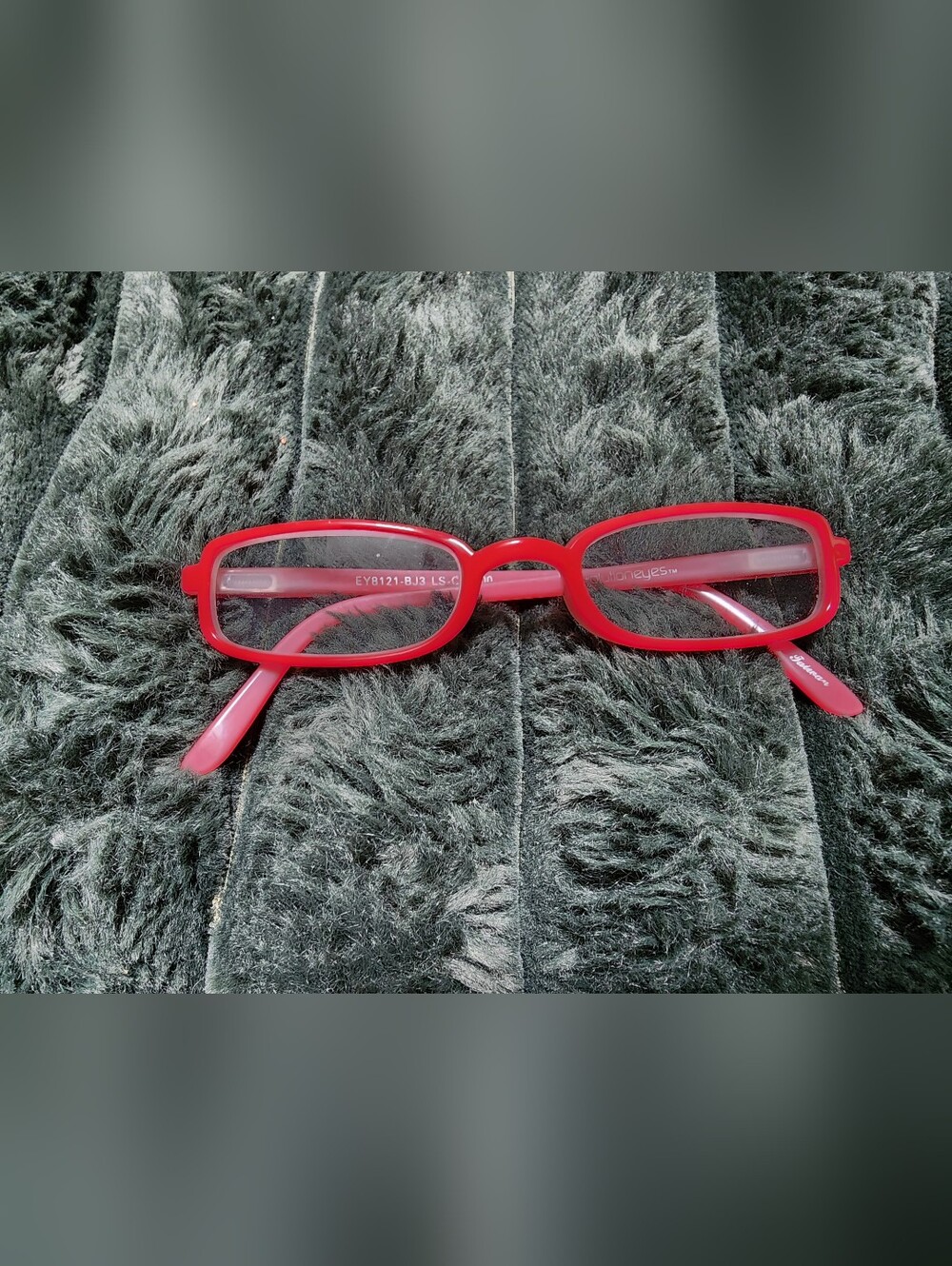 Evolutioneyes Red Rectangle Reading Glasses